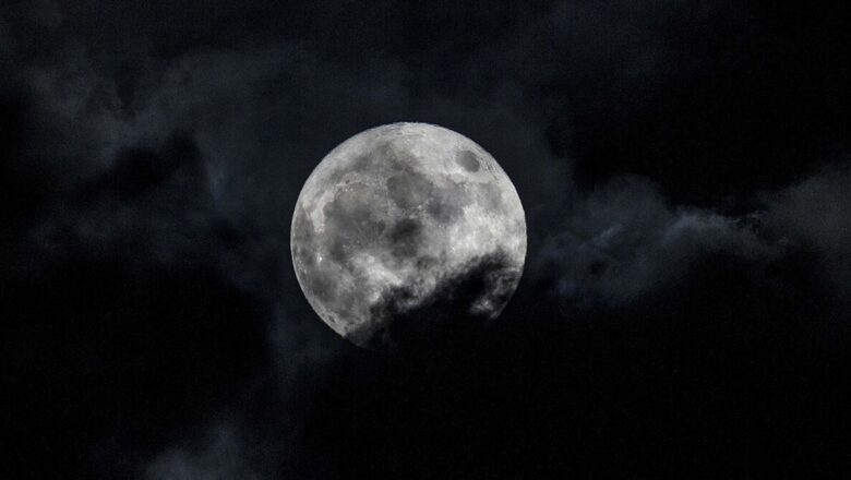 LA NASA QUIERE CONSTRUIR UN REACTOR NUCLEAR EN LA LUNA