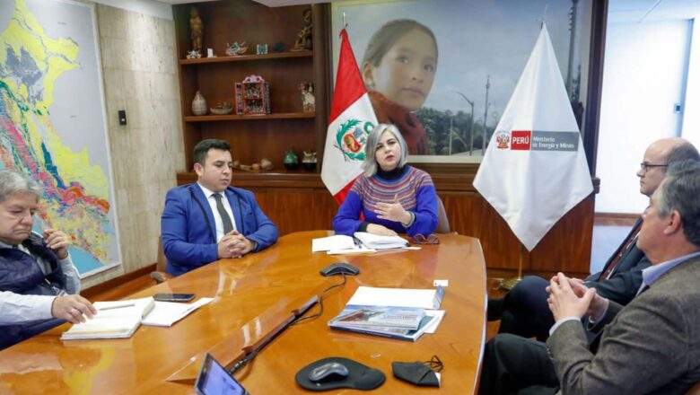 MINISTRA DE ENERGÍA Y MINAS CONFIRMA PARTICIPACIÓN ACTIVA DEL MINEM EN PERUMIN 35