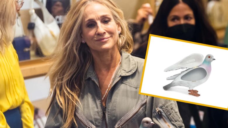 CARRIE BRADSHAW TIENE LA BOLSA EN FORMA DE PALOMA DE JW ANDERSON Y ESTE ES SU PRECIO