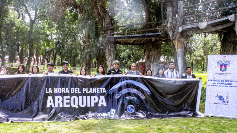 APAGA LA LUZ DEMOS UNA HORA AL PLANETA