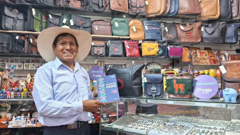 CAJA AREQUIPA LANZA LIBRO PARA ENALTECER HISTORIAS DE EMPRENDEDORES EN EL PERÚ