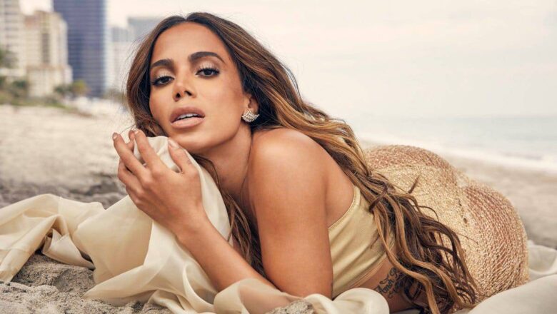 ANITTA DEJA A TODOS BOQUIABIERTOS CON SU BIKINI MÁS DIMINUTO EN LA PISCINA