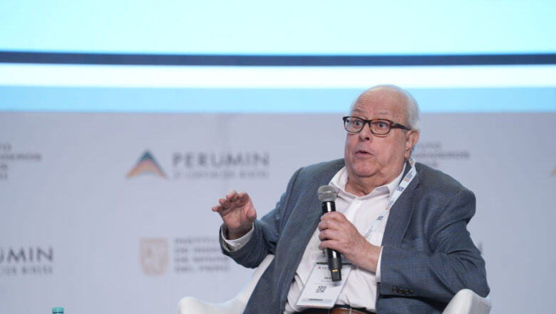 JULIO VELARDE AL PRÓXIMO GOBIERNO: PRESERVAR LA ESTABILIDAD DEBE SER LA PRIORIDAD