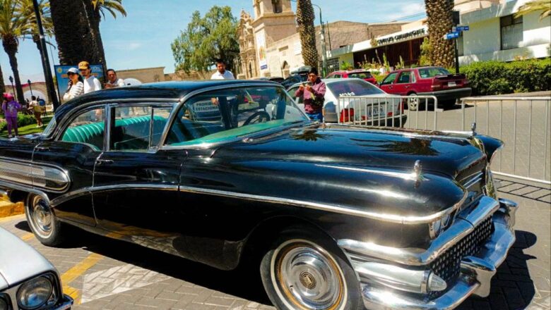 AREQUIPA CELEBRARÁ SU 486.º ANIVERSARIO CON UNA GRAN EXHIBICIÓN DE AUTOMÓVILES CLÁSICOS EN LA PLAZA DE ARMAS