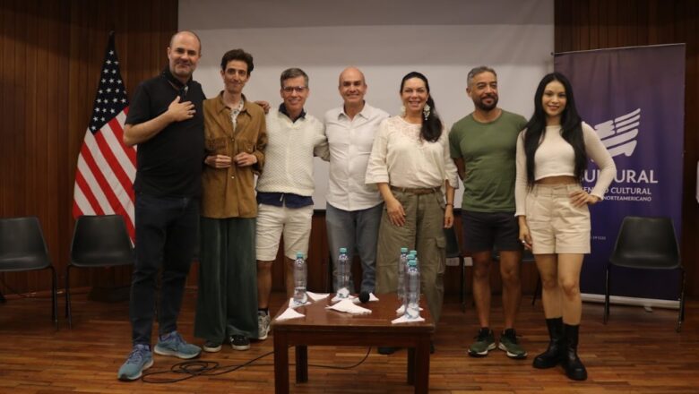 EL CULTURAL PRESENTA “AMERICAN PAINTING”, UNA COMEDIA QUE REFLEXIONA SOBRE LA IDENTIDAD DE UNA NACIÓN